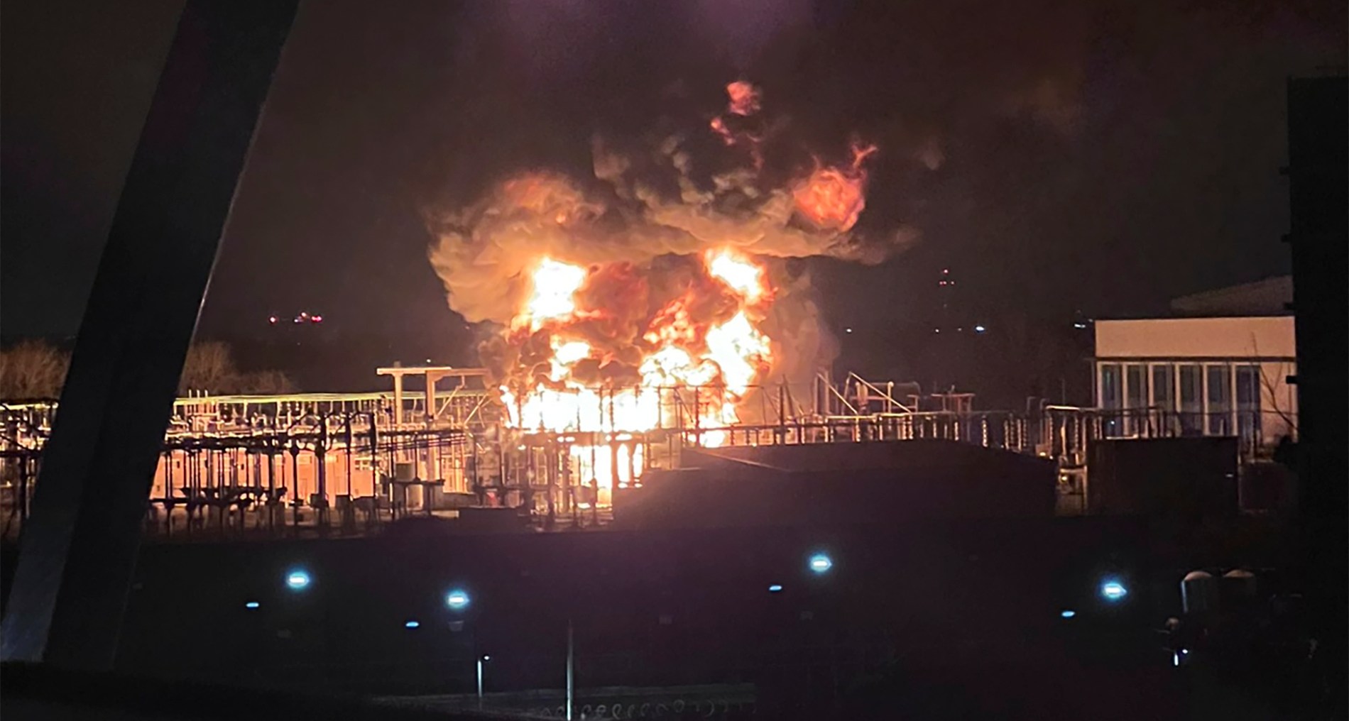 Fire at North Hyde electrical substation near Heathrow Airport.
